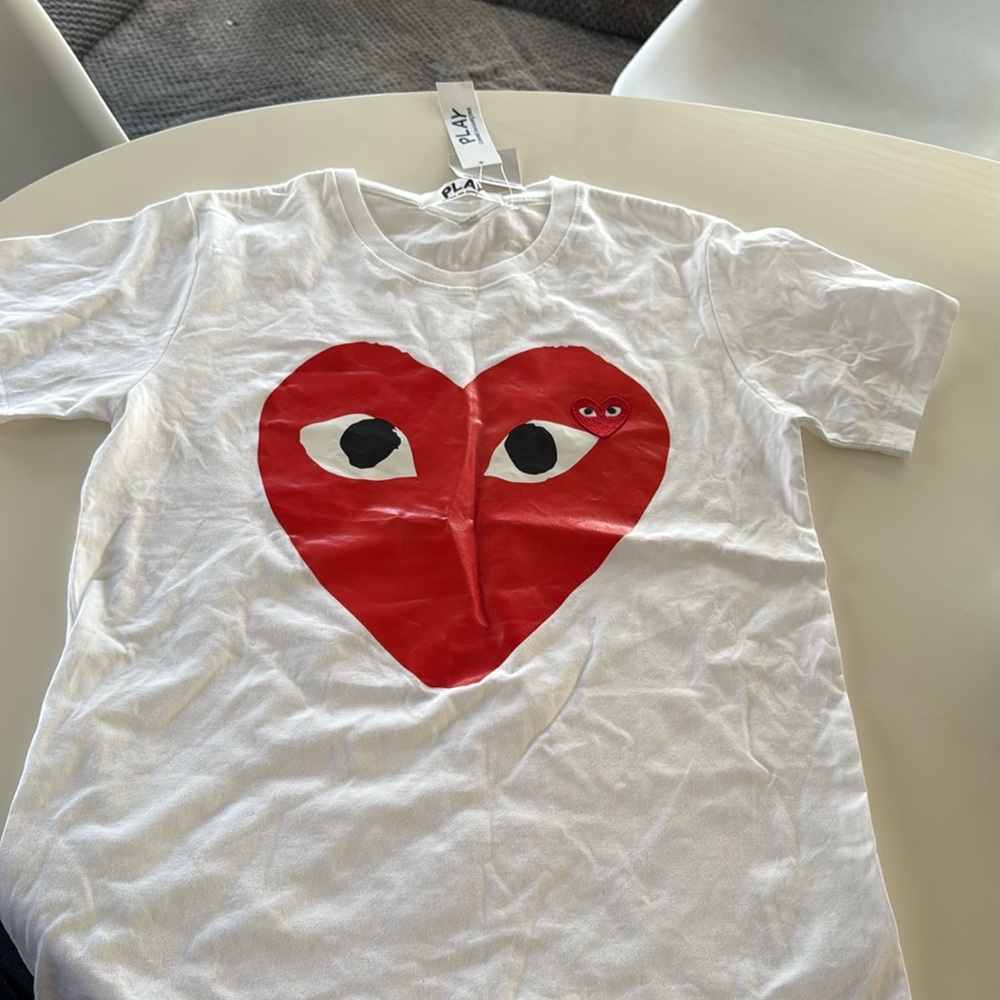 Comme des Garçons Play White T-Shirt with Red Heart - NWT